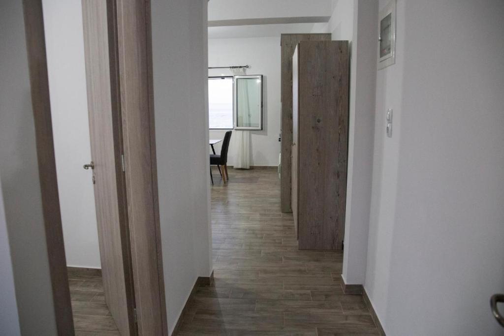 Appartement Sea View House Matina à Neápolis Extérieur photo